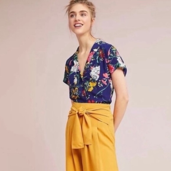 Maeve | By Anthropologie Hawaiian Print Short Sleeve Tie Front Top - Picture 1 of 7